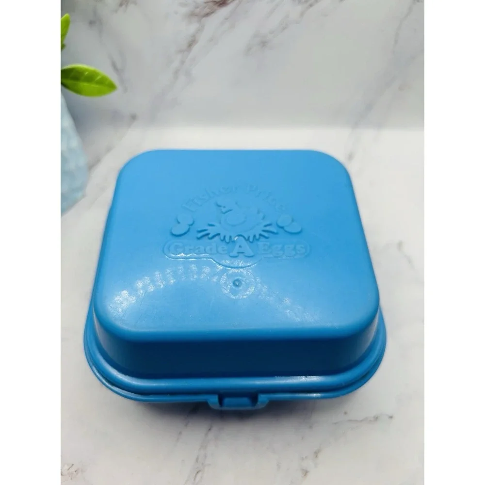Vintage Fisher Price Fun With Food Blue Egg Carton With 4 Eggs‎ 1987